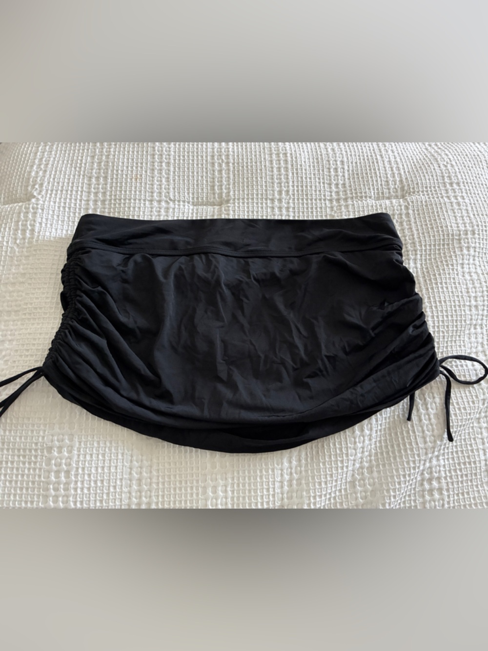 Athleta Women's Cinched Swim Skirt, XL, Black